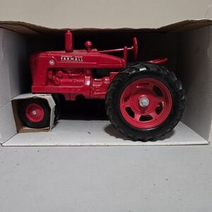 Red Kids Tractor Toy - Classic Model